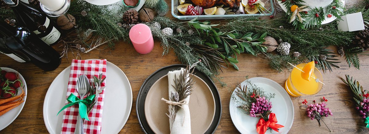 ubleiden's tweet photo. Wordt het #kerstdiner vegetarisch dit jaar? Houden we het toetje hetzelfde? Waar vind ik inspiratie?

Schuif die vragen nog even voor u uit en leen wat leesvoer uit onze #leeslijst - Culinaire cultuur en voedselverhalen: ➡️https://t.co/0Dpo2PeI9L https://t.co/K6JRPnXYDh