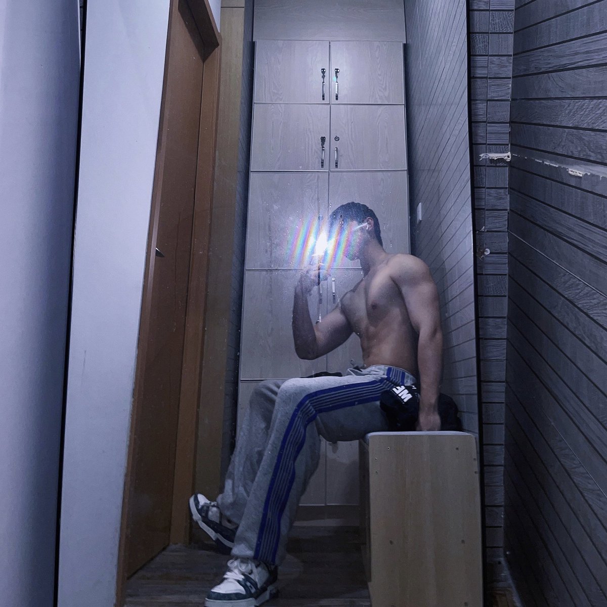 看着镜子 我们继续 #杭州