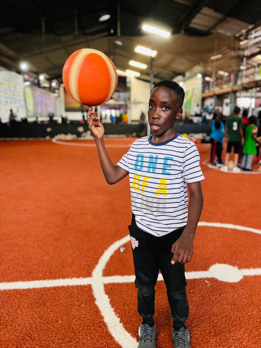 ihoopsbball's tweet photo. ➡️The talent and potential on these iHoopers is brilliantly promising👇....join our @ihoopsbball coaches for continued work on your 🏀 skillset throughout the year👌
#PlayerDevelopment
@979chamberz @ByaruhangaAnita @danielnuwe @aceng_racheal @moses_opio @BamulekeIbra @lwasabad https://t.co/xeQSvFFiUP
