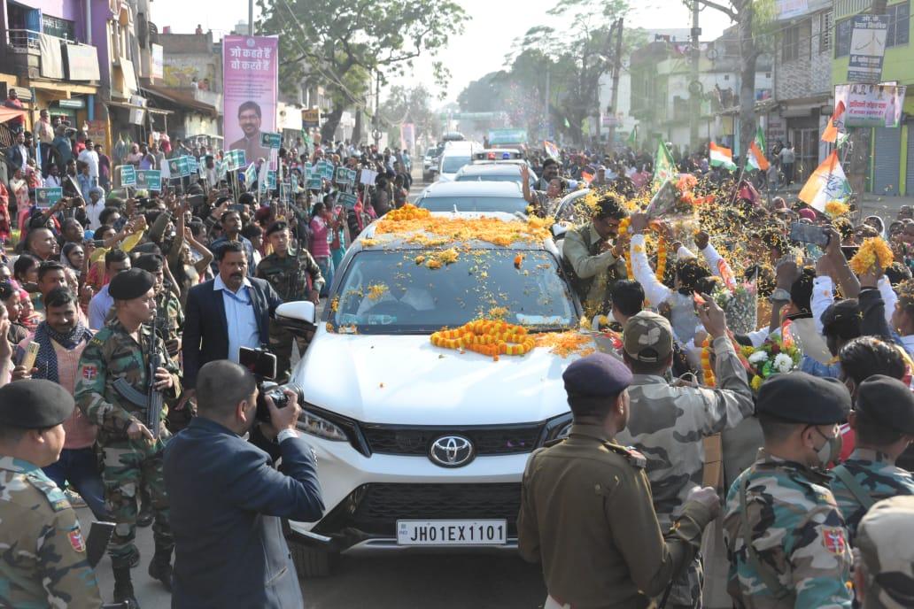 CM Hemant Soren reached Godda