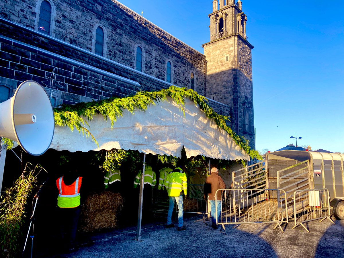GalwayCathedral's tweet photo. Final preparations for our #livecrib. Join us today from 11.30 - 4pm. https://t.co/fJWmEcA7y9