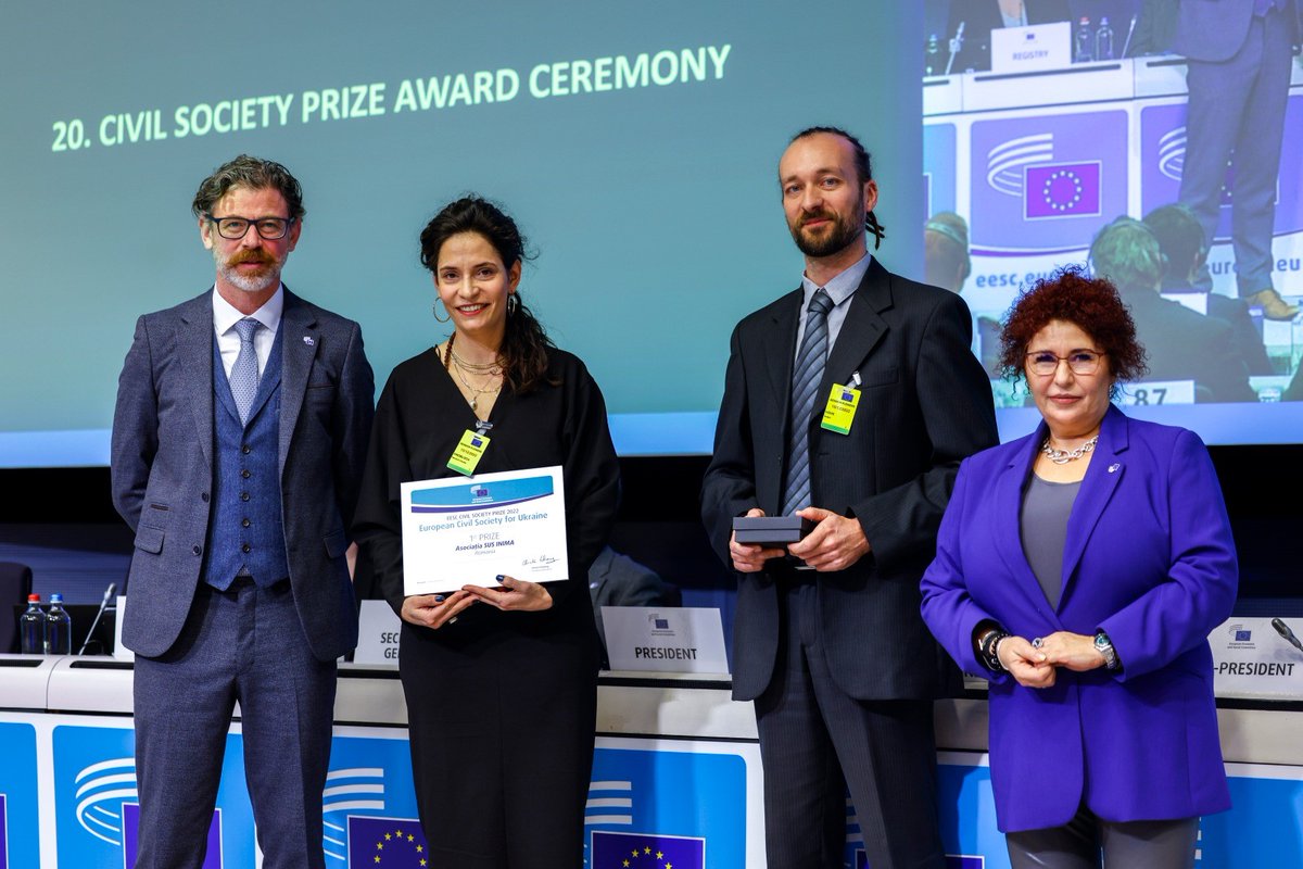 Very pleased to open the 13th EESC #CivilSocietyPrize Ceremony at the #EESCPlenary.

This year had two very topical themes:
➡️Empowering Young People
 🇺🇦 Civil society for Ukraine

👏My warmest congratulations to the 6 winners and sincere thanks to all candidates and their work.
