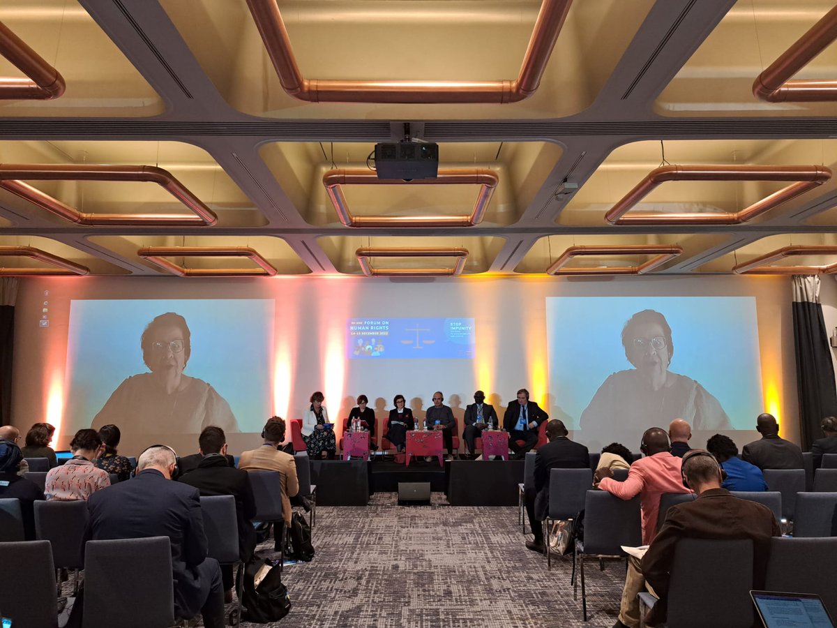 fidh_es's tweet photo. 🔵Vilma Nuñez #defensoradeddhh desde #Nicaragua🇳🇮en #EUNGOForum: "Nuestros esfuerzos y los de la comunidad internacional deben estar dirigidos a buscar su liberación inmediata (de las 225 personas prisioneras políticas) porque sus vidas corren peligro."@cenidh https://t.co/xilDUPpvqQ