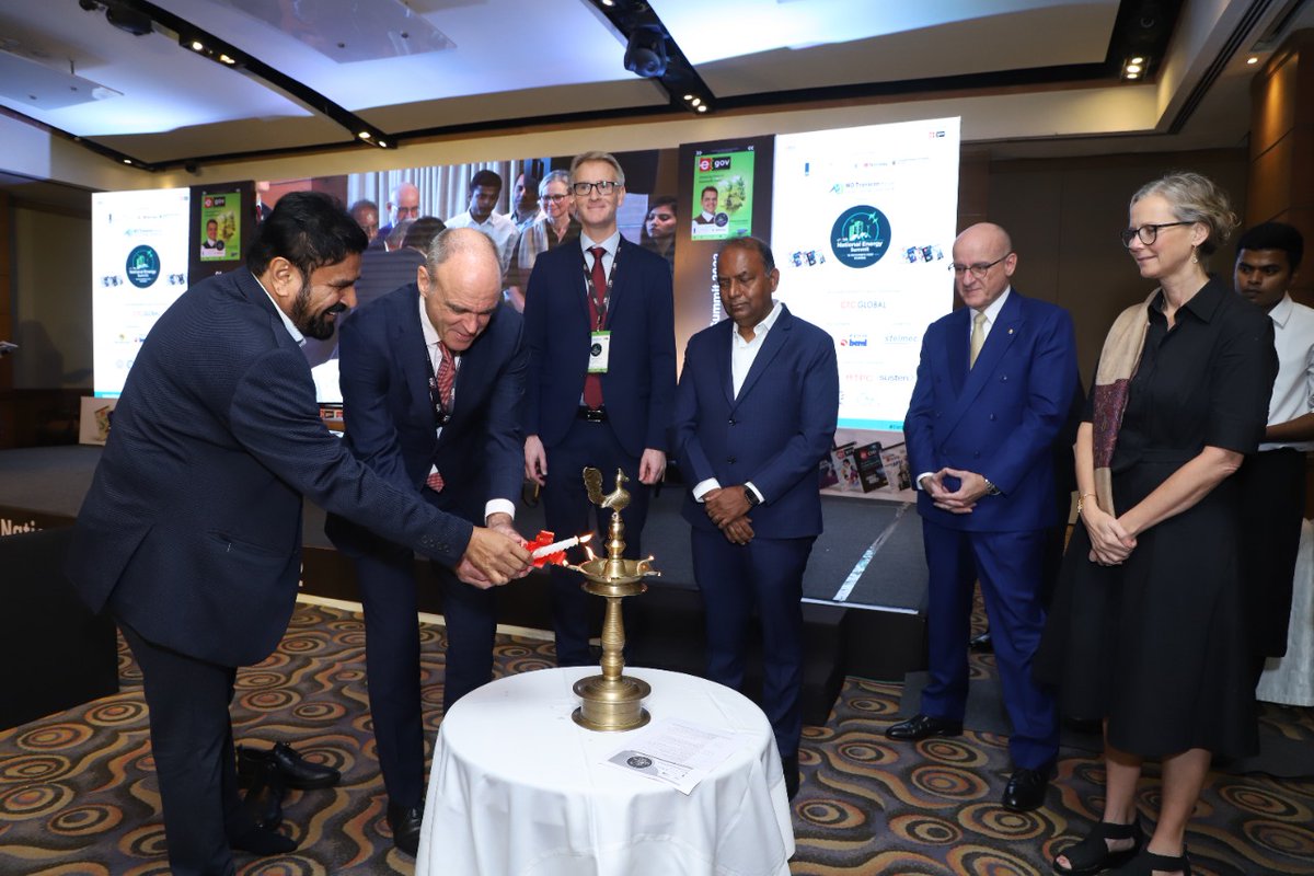 egovonline's tweet photo. Lamp lighting ceremony at 4th Elets National Energy Summit in Mumbai.
Elets 4th National Energy Summit begins by invoking the blessing of almighty God.
Follow us for live updates!
#EletsEnergy2022 #EletsEnergy #energysecurity #cleanenergy #EnergyConservation
@connectMSPGCL https://t.co/7eAU5k35lB