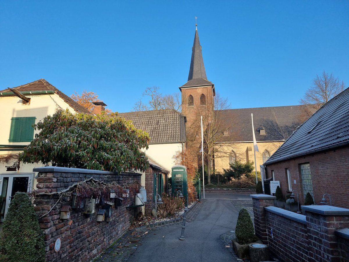 Klausurtagung mit neuem Dezernat in #Moers ! Schöne Grüße