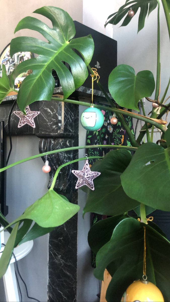 April_Slumbers's tweet image. This is the most Millenial thing I think I’ve ever done