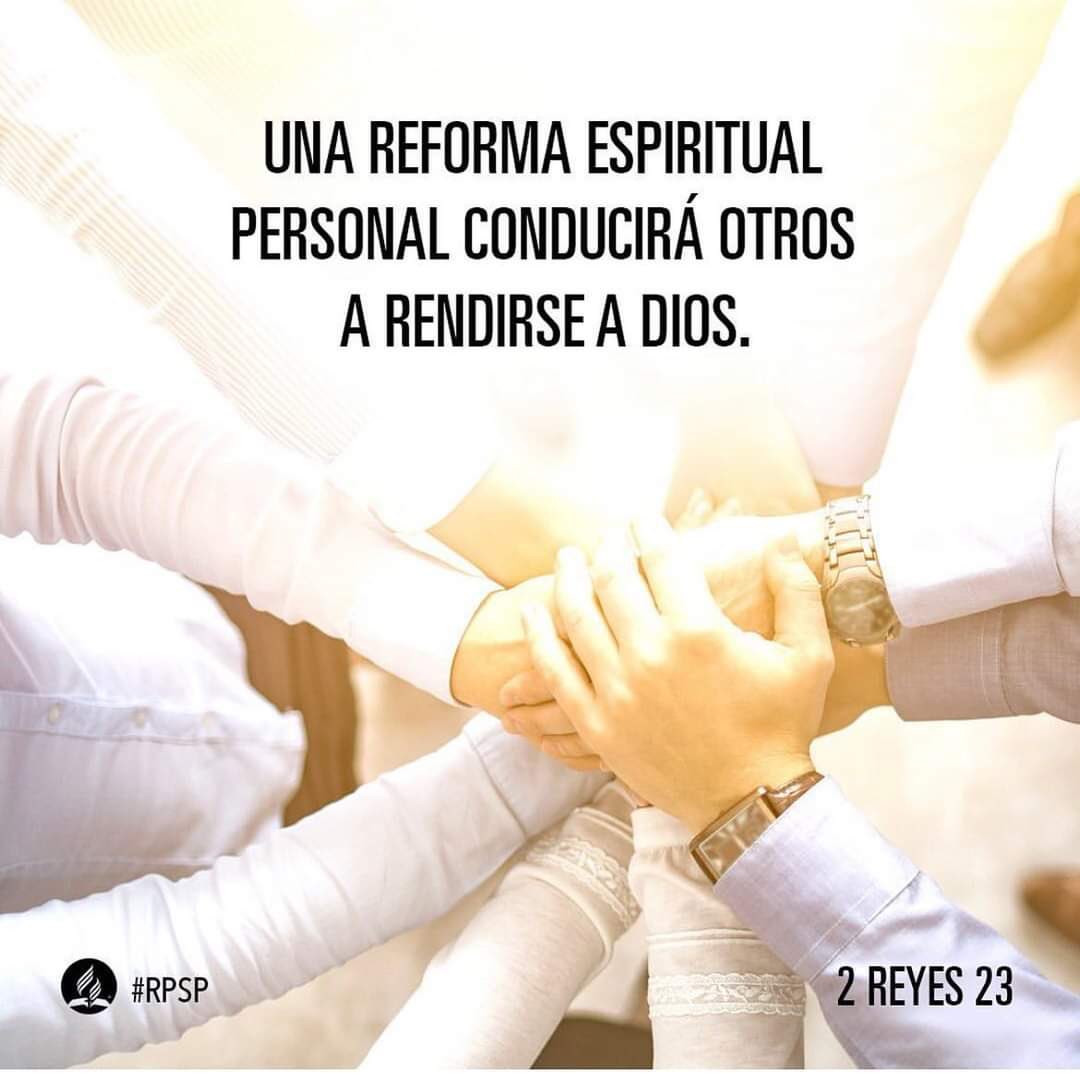 PrVictorVasquez's tweet photo. “Y subió el rey a la casa de Jehová …junto a la columna, hizo pacto delante de Jehová, de que irían en pos de Jehová, y guardarían sus mandamientos con todo el corazón y con toda el alma..”
2 Re 23:2-3
Cuán bien hace al pueblo ver a su líder dando ejemplo
#PimeroDios #RiID https://t.co/qt7QTdUVuH