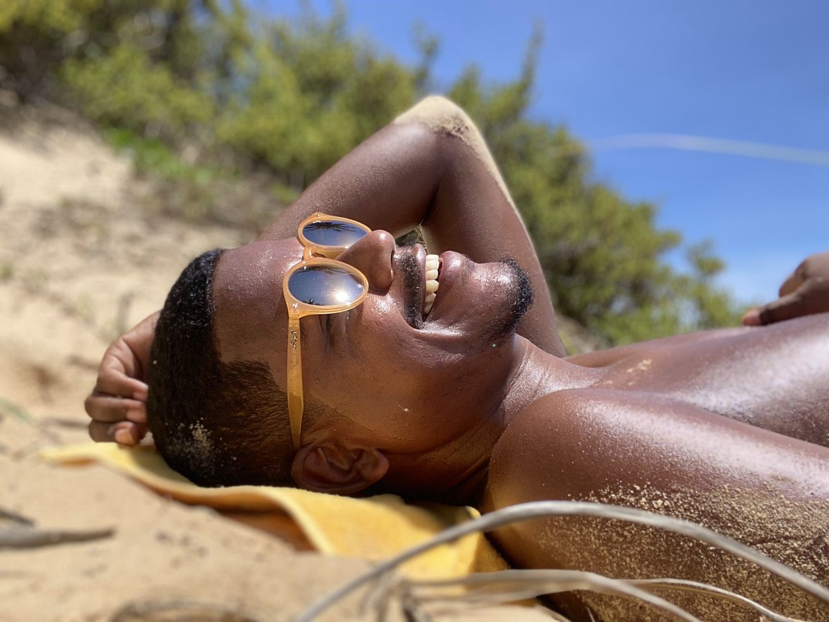 FelipePessoaSX's tweet photo. E Simbora de #tbt porque sempre é bom relembrar o que faz bem… 

#tbt #praieiro #gay #kissme #touchme #suckdick #exhib #chama https://t.co/g8bE13qU2t
