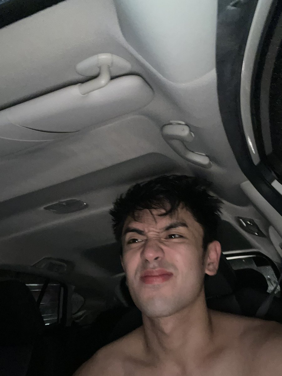 davidlicauco's tweet photo. Halfway through my jog then it rained 🥲 https://t.co/QNa7mUNzQx