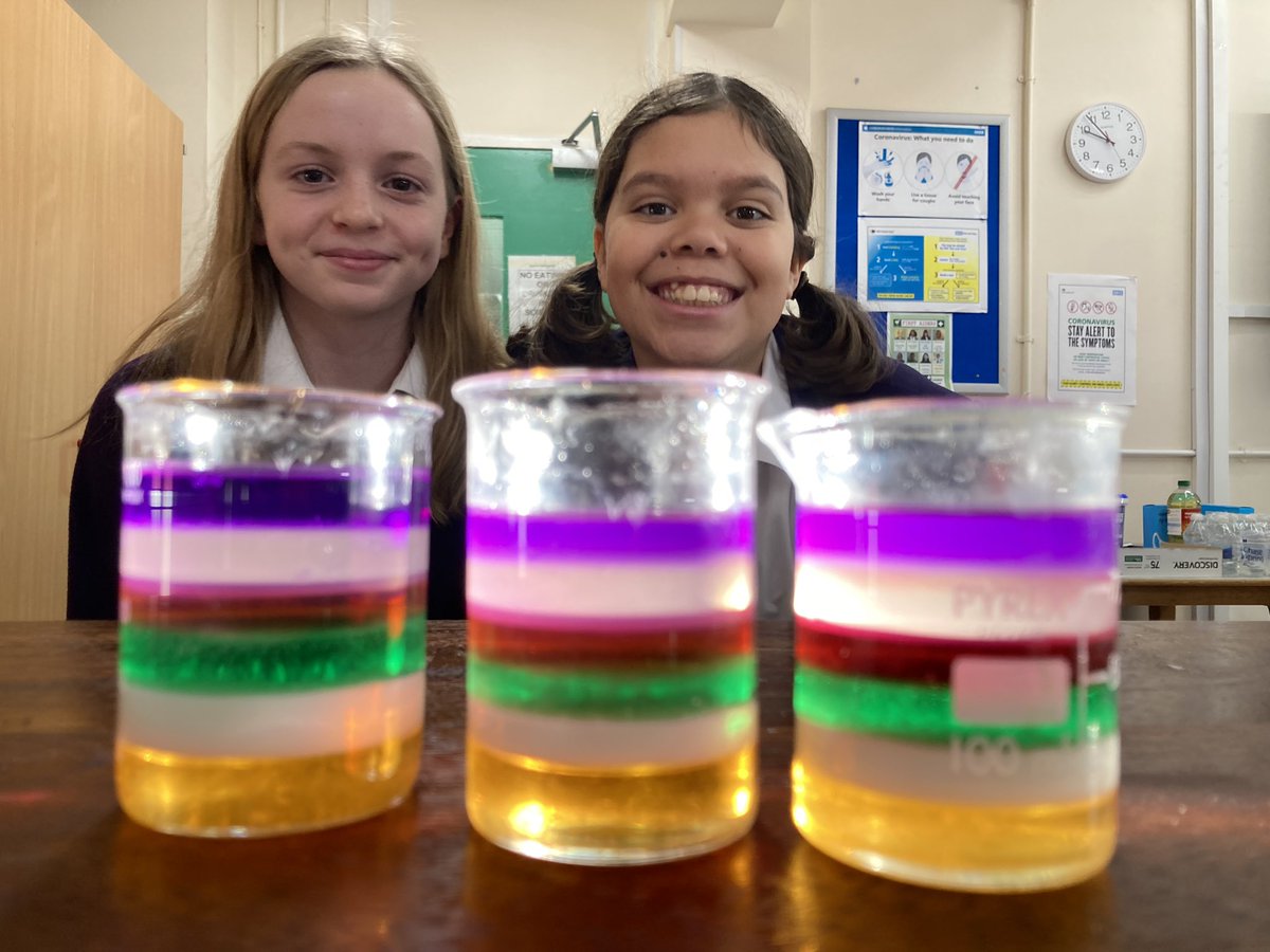 RicardsSTEAM's tweet photo. 7R made some pretty cool density towers this morning #STEAM @RicardsTweets @RLHSScience https://t.co/J8P7evtZGK