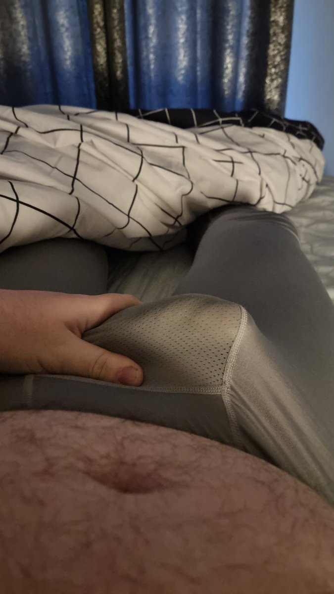 #horny #gay #gaytop #gaybear #gaydick #bulge #gaycardiff
