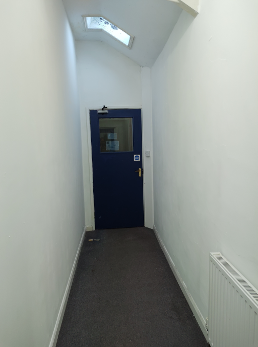 WMPS_Comms's tweet photo. Our Hereford & Worcester Team have been helping @Hands2GLudlow with their new community facility, and turned around a total redecoration in 3 weeks. Great work for a fantastic local initiative. Well done to all involved.
#communitypayback #wmps
@hmpps https://t.co/zjopnE4Zpz