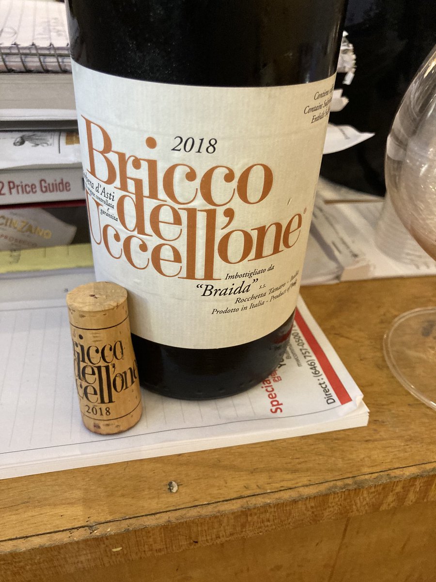 DoliverosDaniel's tweet photo. #Barbera royalty #Braida,their flagship #BriccodelUccellone is a potential legend in the 18 vintage,solid ruby,expressive aroma of red currant,bing cherry,forest ground,nutmeg,mountain herbs &amp; cedar,medium body,great structure,filled w/ripe fragola &amp; coconut overtones,long finish https://t.co/3zU1b4Sf9p