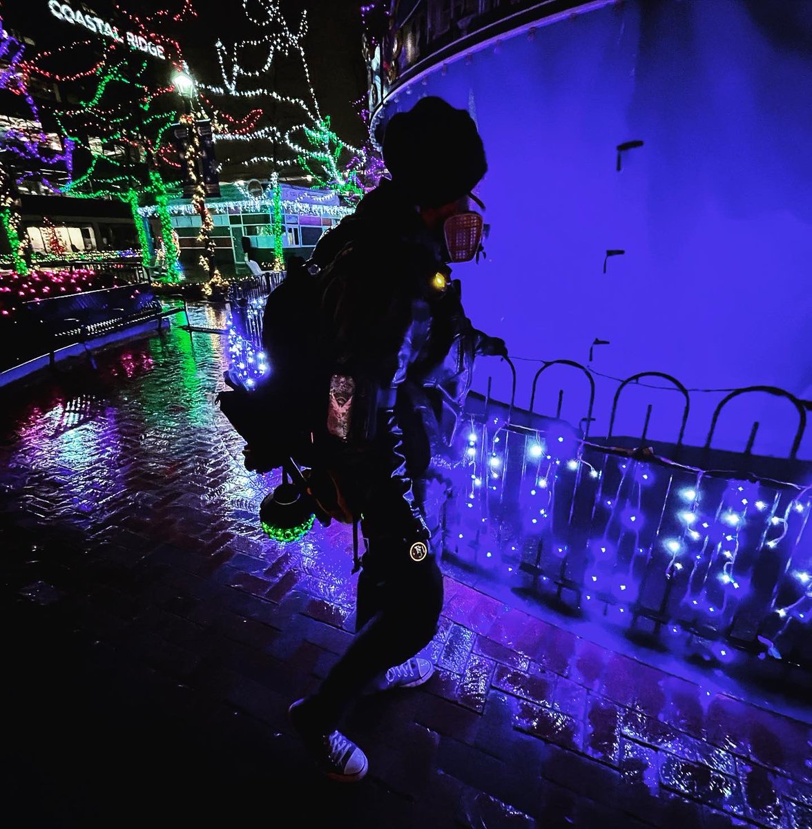 Agent_IceWolf's tweet photo. The only agent left..
.
.
.
#thedivisioncosplay #divisioncosplay #thedivision #thedivision2 #agenthighlights #thedivision2photos #thedivisiongame #tomclancysthedivision #tomclancysthedivision2 #ubisoftcosplay #thedivision2cosplay
.
.
.
@thedivisiongame https://t.co/MZao1n4BMR