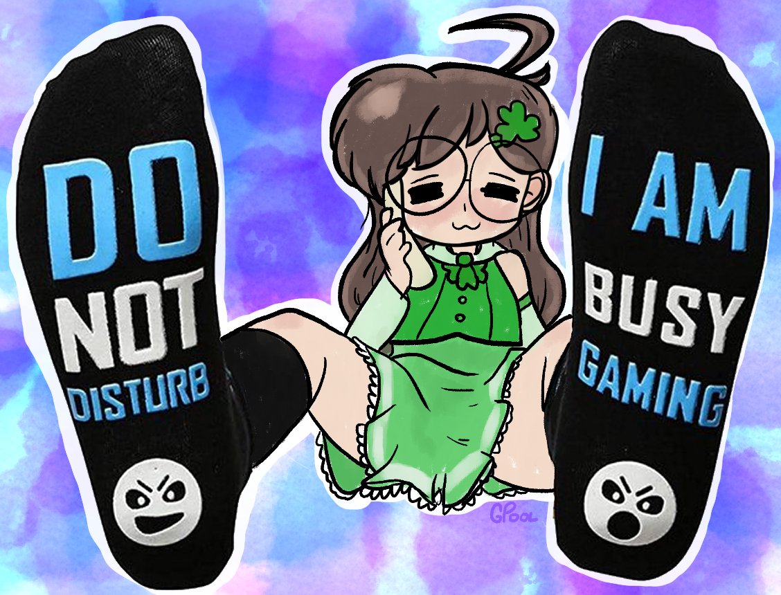 She's got a new art tag so it's time to fill it up !!
#clovercrafts