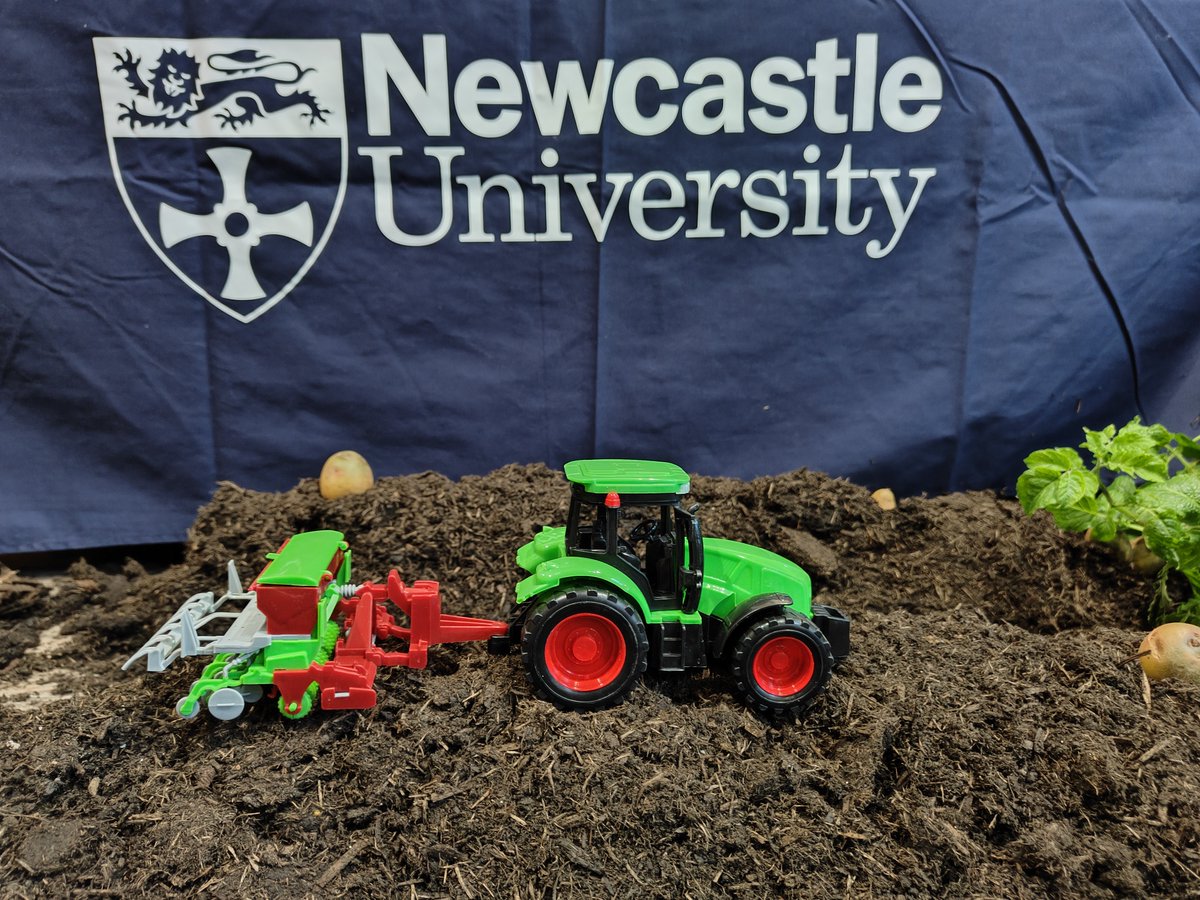 cretweeting's tweet photo. Great to see #Spudfest be a success today. and celebrate the research by @SciencesNCL https://t.co/vI9Vn7JWCv