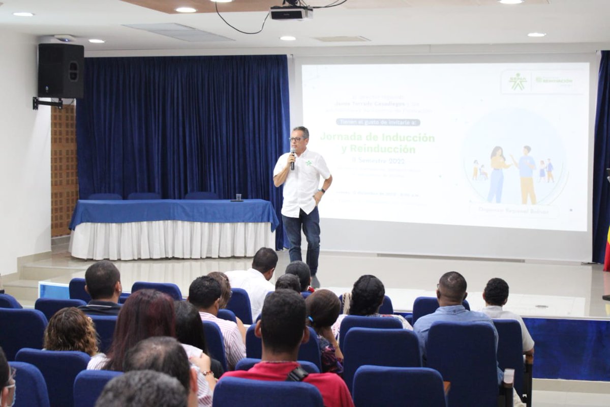 SENAenBolivar's tweet photo. #AEstaHora || Se realiza la segunda 🙋🏼‍♂🙋🏾jornada de Inducción y Reinducción de 2022, organizada 🤝 por Gestión del Talento Humano de 💚 @SENAenBolivar. Asisten 👨🏻‍💼👩🏼‍💼 funcionarios, administrativos e instructores de planta de la 🏫 Entidad. #SomosSENA. https://t.co/rVJ4yXeAdq