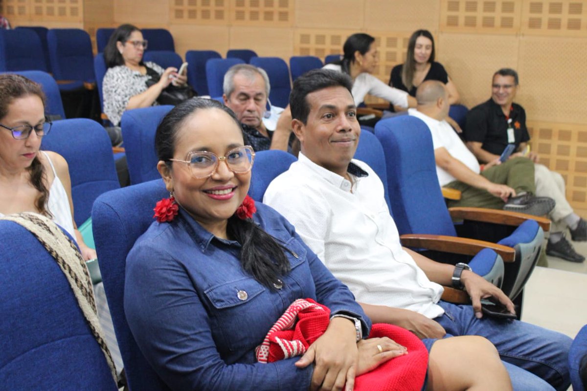 SENAenBolivar's tweet photo. #AEstaHora || Se realiza la segunda 🙋🏼‍♂🙋🏾jornada de Inducción y Reinducción de 2022, organizada 🤝 por Gestión del Talento Humano de 💚 @SENAenBolivar. Asisten 👨🏻‍💼👩🏼‍💼 funcionarios, administrativos e instructores de planta de la 🏫 Entidad. #SomosSENA. https://t.co/rVJ4yXeAdq