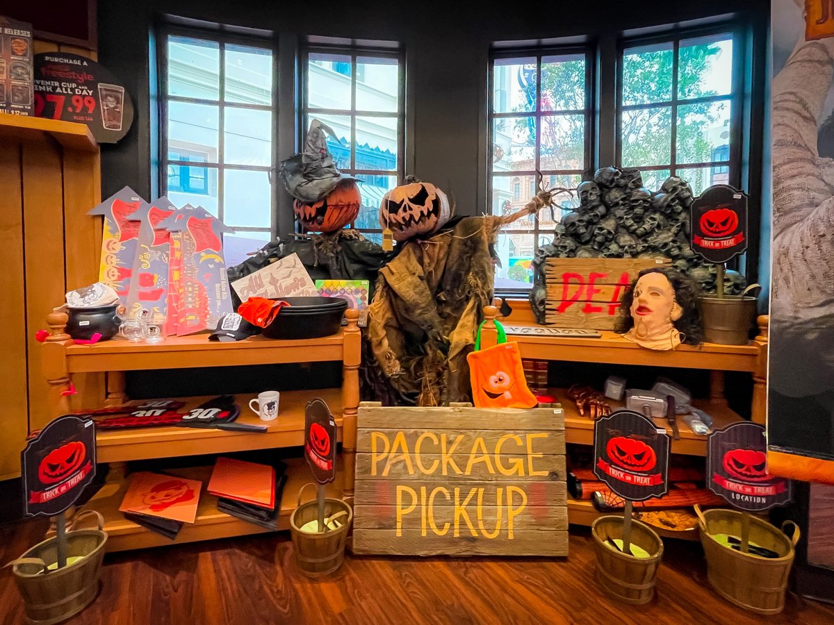 Orlando Informer on Twitter "Time to shop `til you prop! 🎬 Universal’s