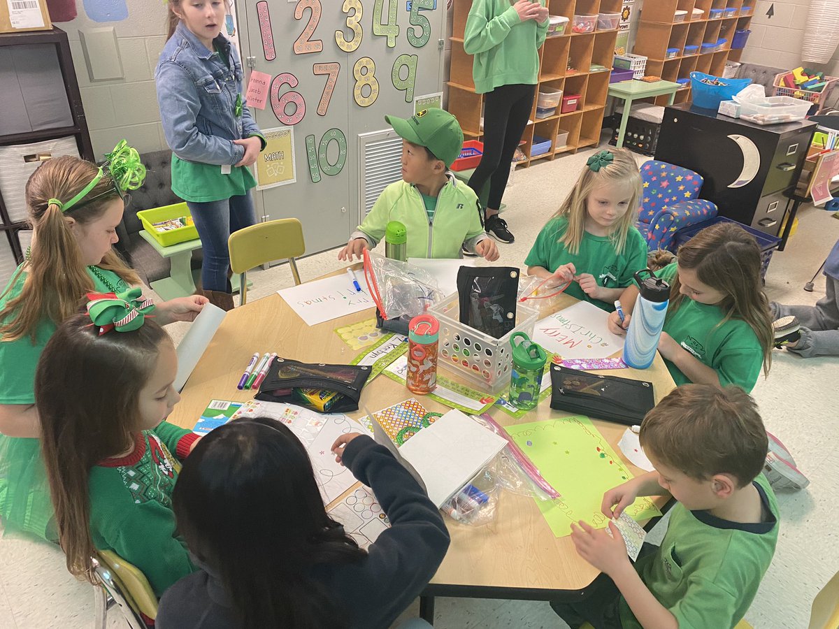 teach_tucker's tweet photo. The non winning houses at @theILEsteam are making Christmas cards for our local nursing homes #Sumnerachieves https://t.co/ekQ8veXpme