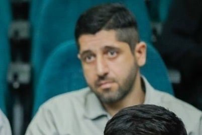 SafaiDarya's tweet photo. I will be the political godmother of Seyed mohamad Hosseini. He was sentenced to death because of his participation in demonstrations against the Islamic regime.

His parents passed away and he doesn’t have anyone to follow his case! Please be his voice! 

#MahsaAmini https://t.co/wCCF1AcKJb