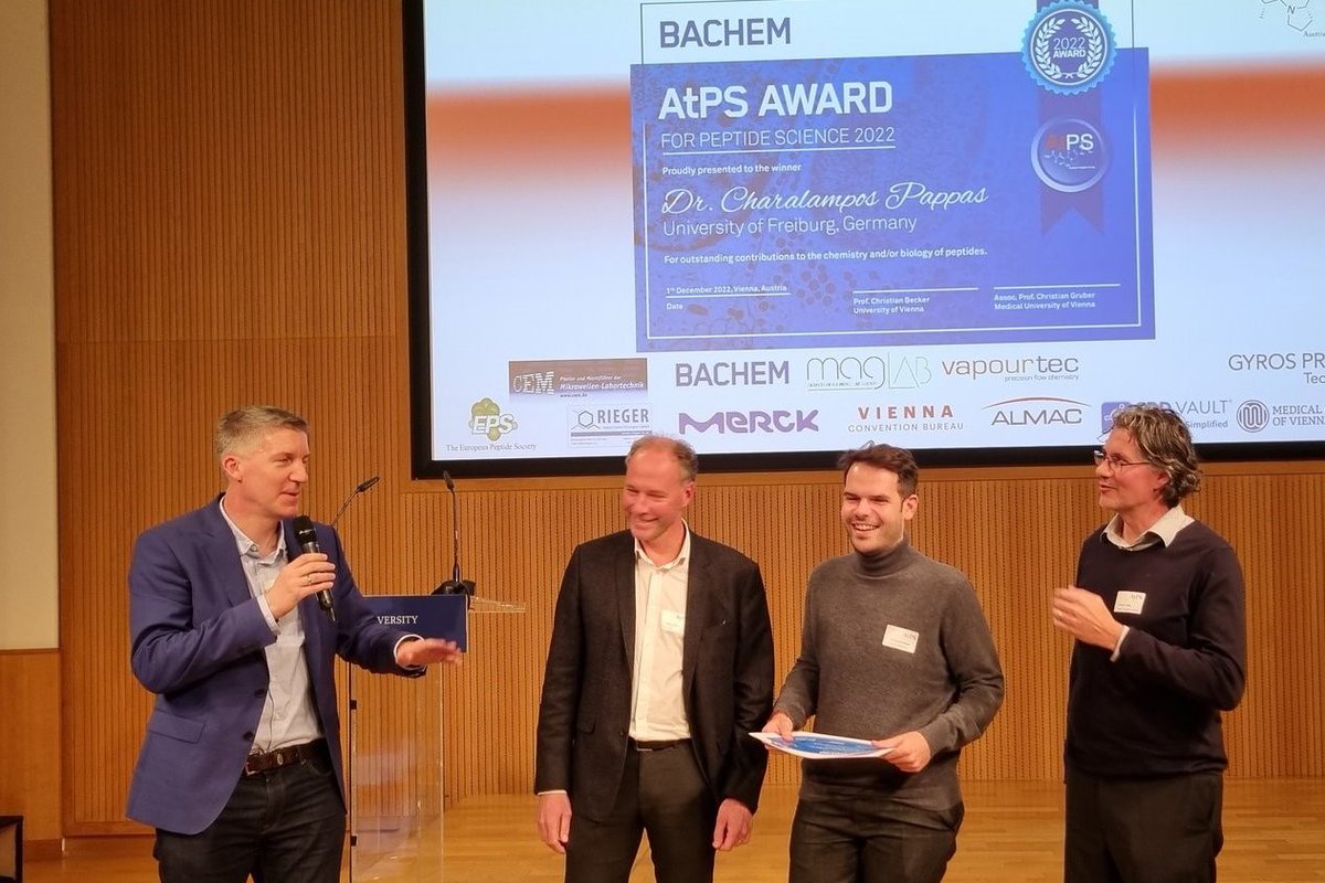 livMatS (@livmats_unifr) on Twitter photo Congratulations to Charalampos Pappas <a href="/pappas_babis/">Babis Pappas</a>, Junior Research Group Leader at #livMatS <a href="/UniFreiburg/">Universität Freiburg</a>! He received the Bachem AtPS Award 2022 from the Austrian Peptide Society. The award recognizes outstanding contributions to #PeptideScience.
livmats.uni-freiburg.de/en/news-press/… Congratulations to Charalampos Pappas <a href="/pappas_babis/">Babis Pappas</a>, Junior Research Group Leader at #livMatS <a href="/UniFreiburg/">Universität Freiburg</a>! He received the Bachem AtPS Award 2022 from the Austrian Peptide Society. The award recognizes outstanding contributions to #PeptideScience.
livmats.uni-freiburg.de/en/news-press/…