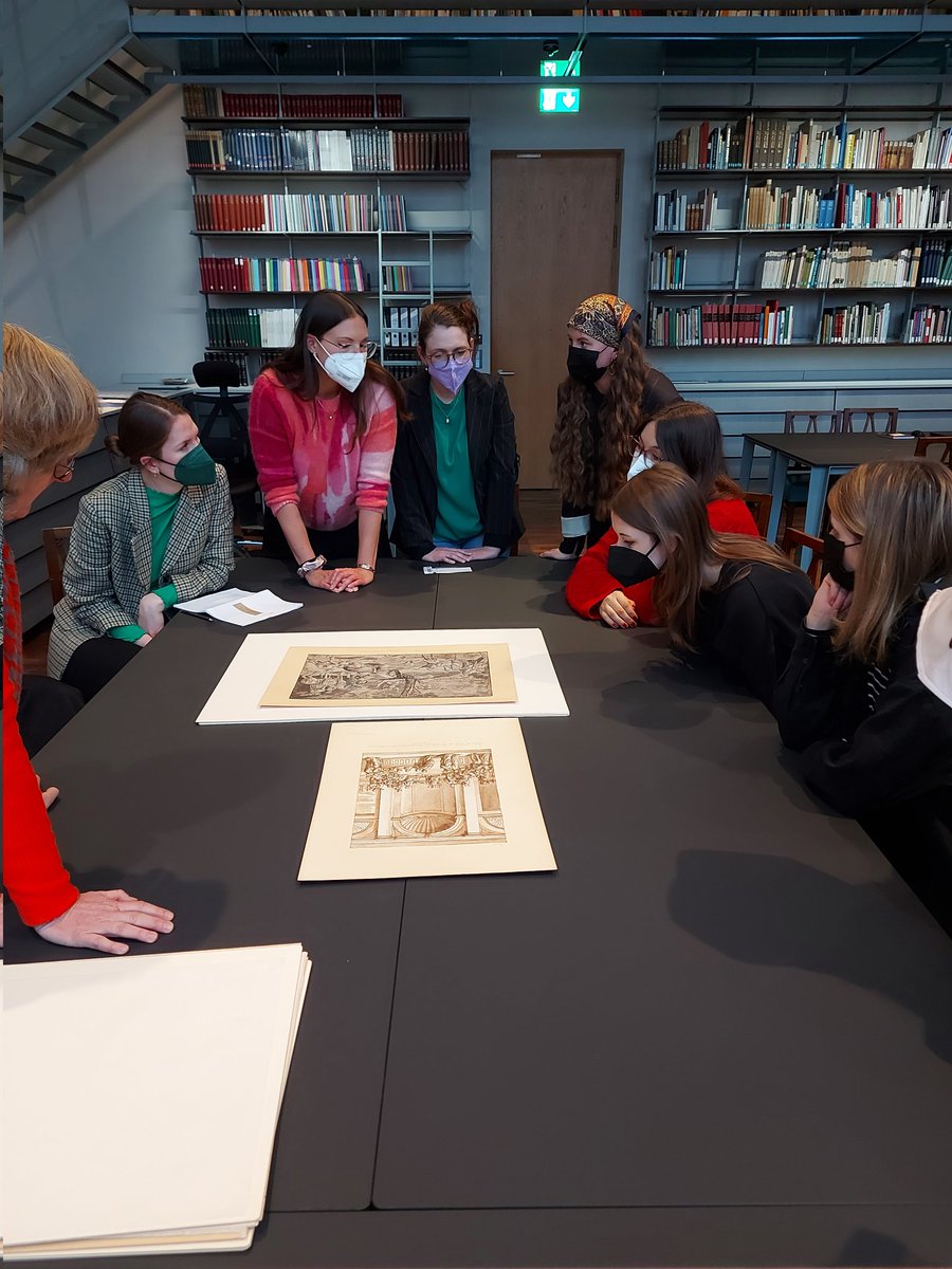 Wir sind in Frankfurt und schauen uns die #GuidoReni Ausstellung im <a href="/staedelmuseum/">staedelmuseum</a> an. 
Neben einem Besuch in der Restauration und der Grafischen Sammlung steht natürlich der persönliche Austausch im Fokus. 

Und das endlich im Reallife 🥰
#PhD #Italienforschung