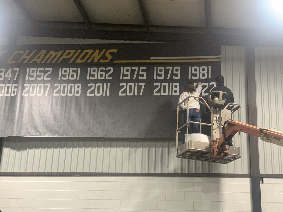 CoachPoynor's tweet photo. Updating our District Championship banner! https://t.co/d5WJd9PrPC