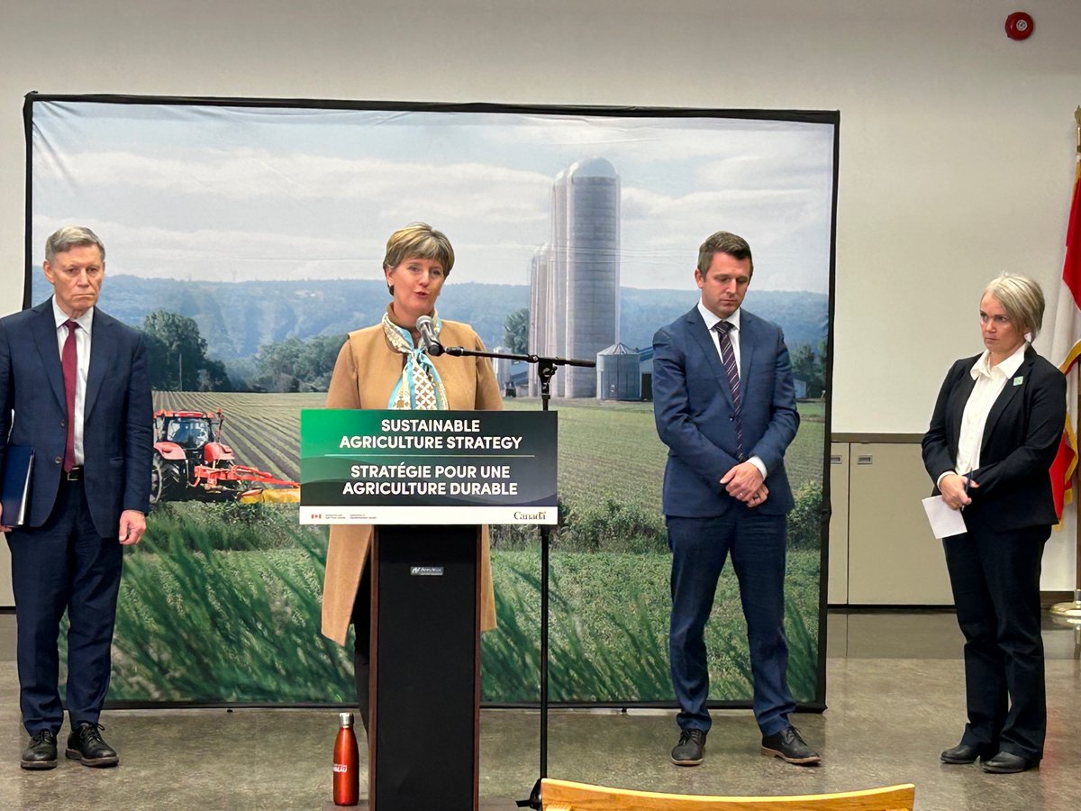 amandareed27's tweet photo. Kicked off this week of #COP15 in Ottawa, representing @natureunited_ca in launch of @AAFC_Canada Sustainable Agriculture Strategy Advisory Committee. Back in Montreal, conversations all week confirm #regegenerativeag is critical to reversing biodiversity loss and climate change. https://t.co/wdtm7CegdC