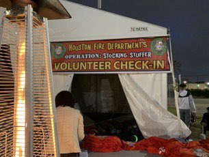 HoustonFire's tweet photo. The 2022 @HoustonFire #OperationStockingStuffer toy giveaway takes place on Saturday! Click the link for more details! https://t.co/7ujZRDlDSn @FireChiefofHFD https://t.co/nJHj6k3K2V