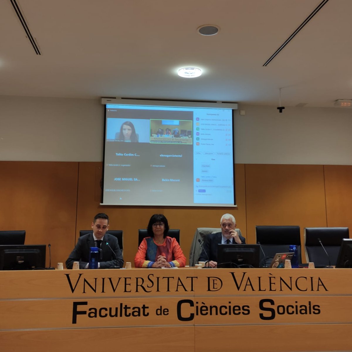 Hui i demà acollim a la Facultat el Congrés Internacional “Conveni 190 de la OIT sobre violència i assetjament: Conseqüències de la seva ratificació en l'ordenament laboral espanyol”

ℹ️ bit.ly/3VSM7o5