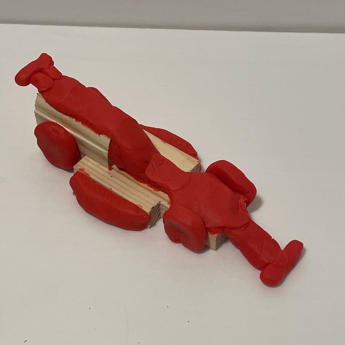 RosshallRemus's tweet photo. Generating ideas and putting them on our cars with play doh - think we done pretty well 🤩 #f1 #f1inschoolsuk #design #cars @f1inschoolsUK https://t.co/jhUk248hmM