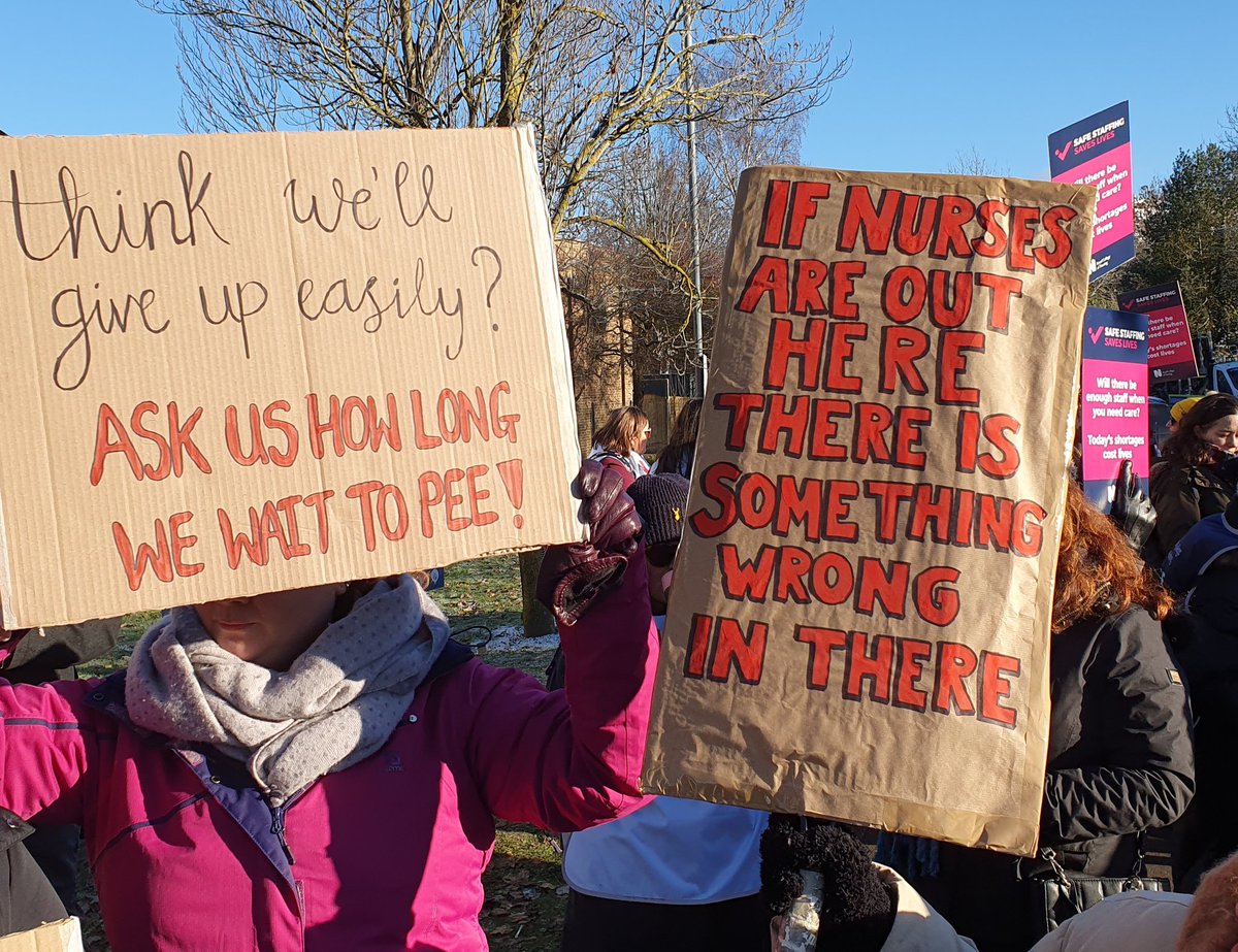 MartinEastaugh's tweet photo. #NursesStrike John Radcliffe Hospital https://t.co/iq0SuNVJeB