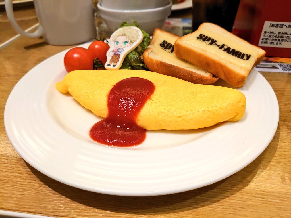 migratory_cat's tweet photo. SPY×FAMILYとのコラボカフェに行ってきました。
原作は犬が出てくるあたりまでしか読んでませんが、楽しめました。 https://t.co/6Iwj40YmJP