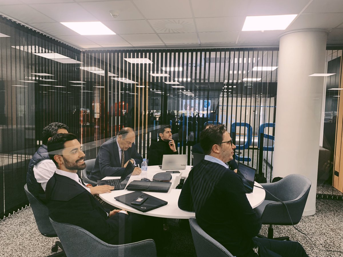 aggity's tweet image. #GrowingTogether | Esta mañana hemos celebrado diferentes #workshops y #workstream en nuestras oficinas. 
Un evento para conocernos más entre los equipos, generar #engagement y transmitir el conocimiento en todos sus ámbitos. 
#TeamAggity