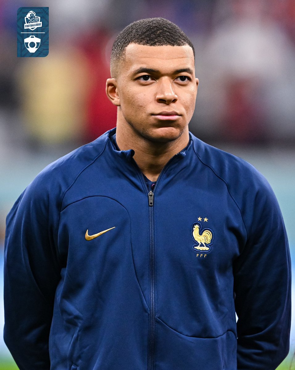 Footballogue's tweet photo. Kylian Mbappé effectue en moyenne 0.19 action défensive par 90 minutes dans cette Coupe du Monde 2022 (1 en 477 minutes). 😕

Personne n’en fait moins dans cette compétition cette année…

(Opta Jean) https://t.co/z1ytegodDO