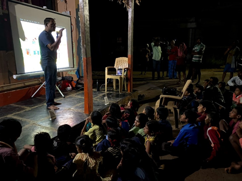 WCCBHQ's tweet photo. Residents of #Kandli #Village in Dharwad (Karnataka) were sensitized towards #wildlife crime related issues during a PRI #SensitizationProgram jointly organized by @WCCBHQ & Karnataka Forest Dept., on 13-12-2022. https://t.co/5lRVR5jWuF