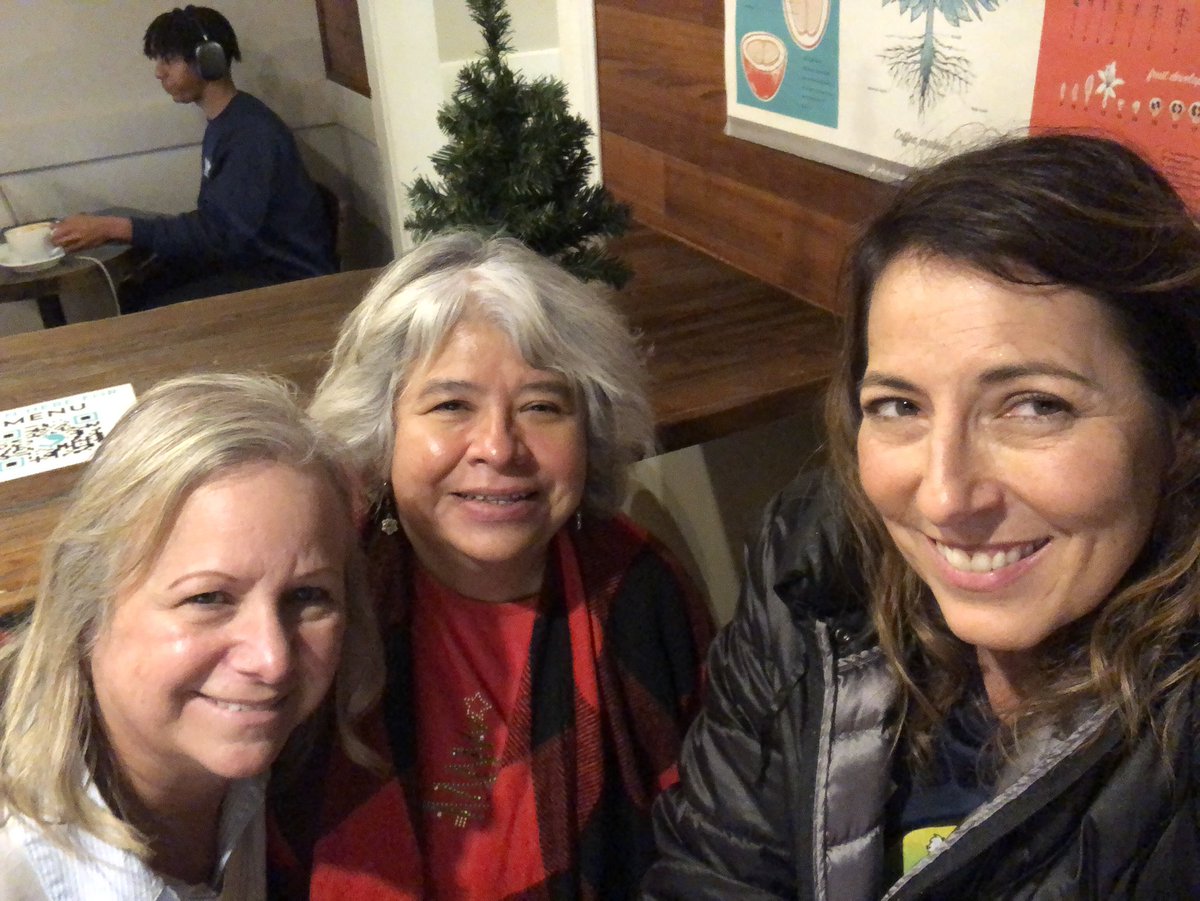 MBradford_skill's tweet photo. Impromptu Coffee Meet Up with friends is the best medicine for the soul.  @LucyPow43511632 @LoriGaddy4 https://t.co/Og8JNS10ng