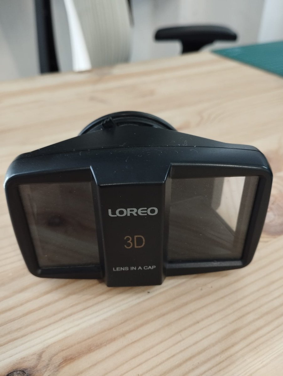 nanjisof's tweet photo. got this cool Loreo 3D lens and tried it out in the studio! https://t.co/fu1yG7VZq3