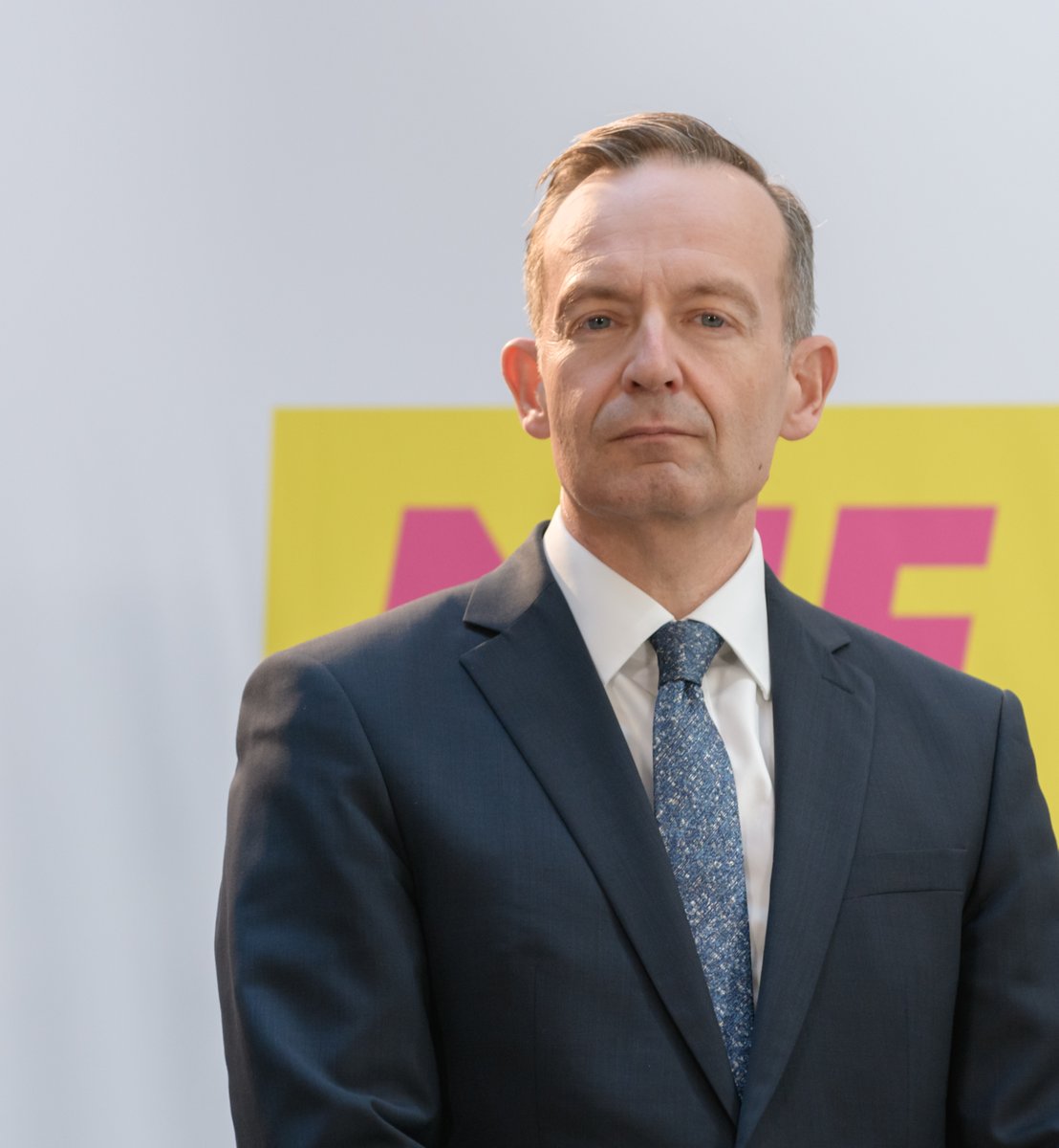 Weichenstellung bei Verkehr:

#Infrastrukturdialog: "Weiter so" droht #Klimaschutz zu torpedieren.

Wichtiger Aufruf großer Umweltverbände an <a href="/Wissing/">Volker Wissing</a> &amp; @BMDV: Jetzt Wort halten, Fernstraßenneubau stoppen u. anhand Klima- &amp; Umweltzielen überprüfen lassen.

NABU.de/infrastrukturd…