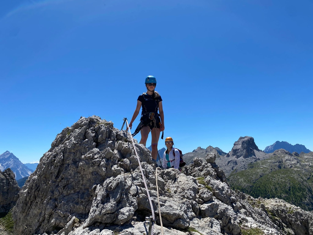 SummitAchieve's tweet image. Take the lead and make a lasting impact with our leadership development programs. We'll help you build the skills to achieve success and reach your goals! 
#LeadershipDevelopment #PersonalGrowth #Achievement