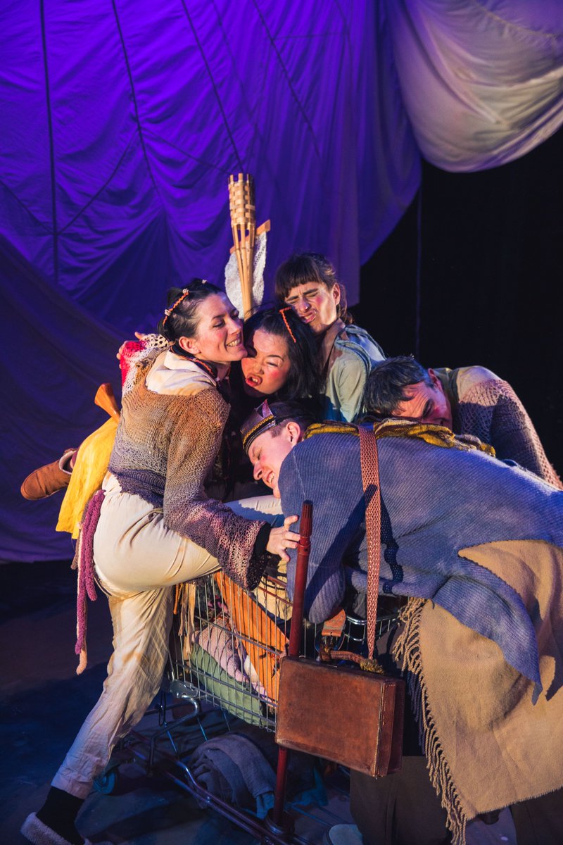 Theatre Porto (@theatreporto) on Twitter photo A festive show for everyone in co-production with Teatro Pomodoro - Star of Wonder runs until Wednesday 21st December...
"Utterly, utterly charming..."
🎟️ ticketsource.co.uk/theatre-porto
📍 @TeatroPomodoro × @TheatrePorto, Cheshire
📸 Photos by <a href="/Ab1kenobe/">Andrew Ab Photography</a> A festive show for everyone in co-production with Teatro Pomodoro - Star of Wonder runs until Wednesday 21st December...
"Utterly, utterly charming..."
🎟️ ticketsource.co.uk/theatre-porto
📍 @TeatroPomodoro × @TheatrePorto, Cheshire
📸 Photos by <a href="/Ab1kenobe/">Andrew Ab Photography</a>