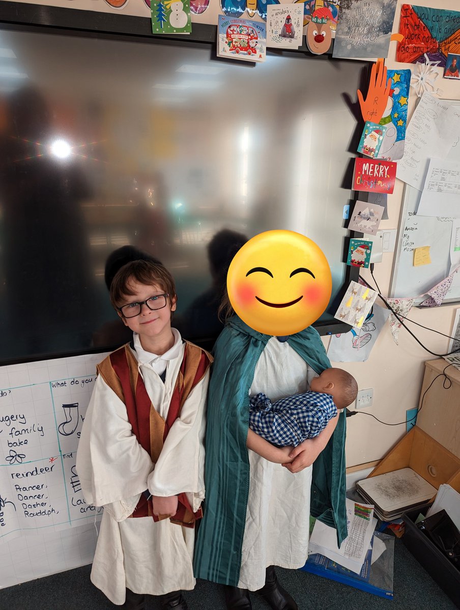 SHPS_Year2's tweet photo. Merry Christmas from all our nativity super stars! https://t.co/9Z92oh4vVf