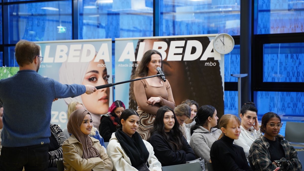 Gunay Uslu tweet media