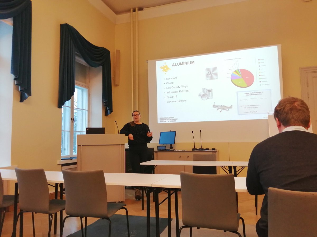 The afternoon talk at the ChemSeminar carried out by @PetraVasko. Always super happy listening to a talk given by my supervisor!! #MainGroupChemistry