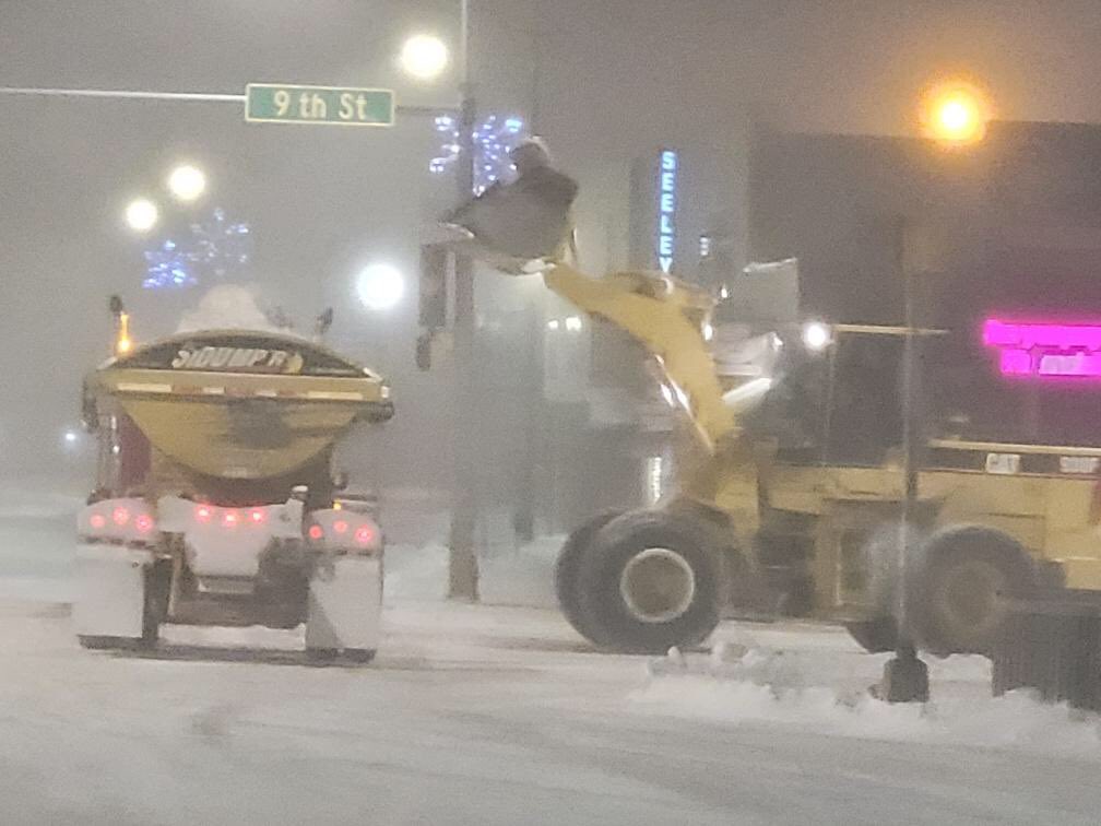 City of Rapid City on Twitter "Crews conducting snow plowing