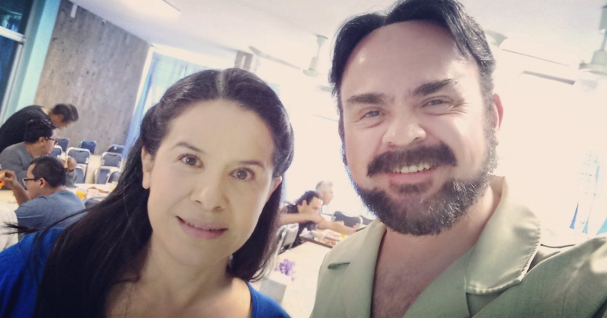 BeamonteHoracio's tweet photo. NARVI y CONSUELO @ArceliaROficial en @Amor_Invencible de @ProduOsorio @iortizcastillo para @Canal_Estrellas @TeleUniComms @Televisa 🎥😎🎬
#ArceliaRamirez #BeamonteActor #ElAmorInvencible #Televisa #GranHernano https://t.co/Xp62ty0taF