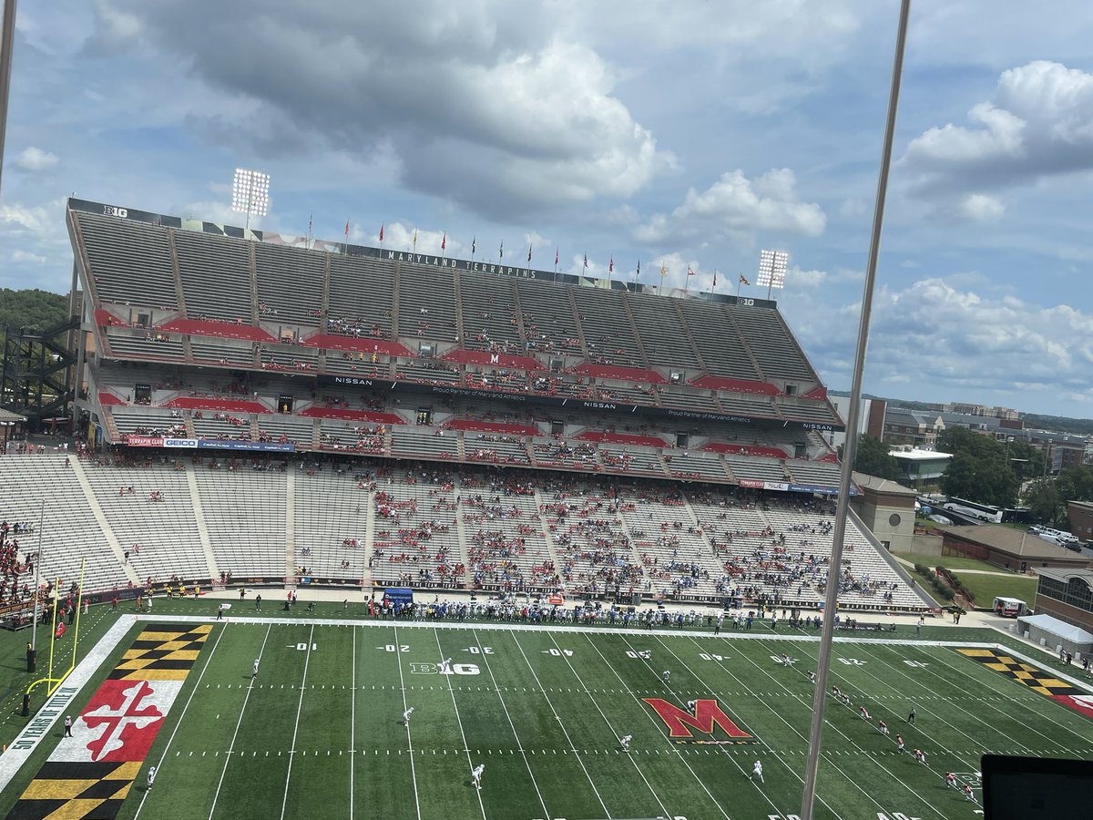 HJhughes79's tweet photo. “Come to Maryland and play in front of tens and tens of fans in this electric atmosphere!!” https://t.co/NWx80MLFNz