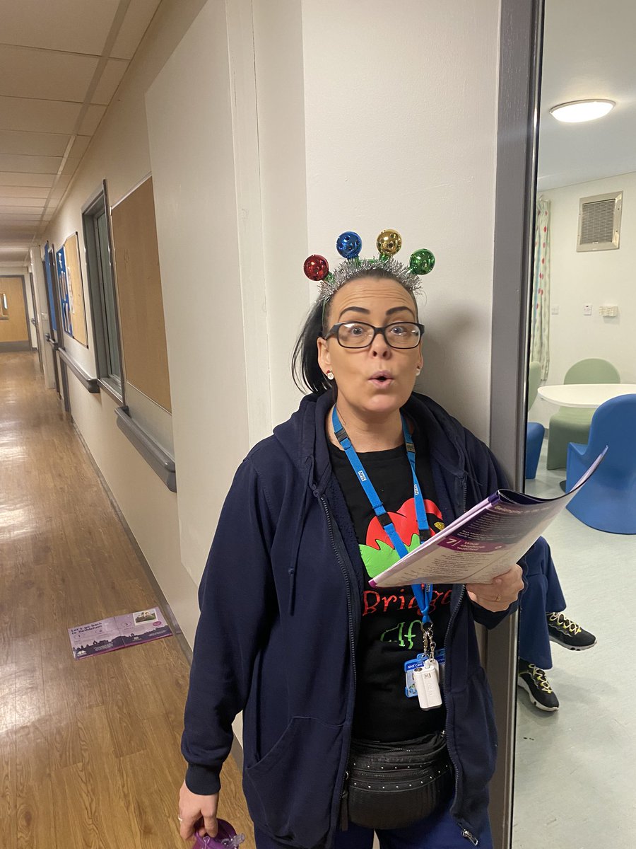 LauratomkinsB's tweet photo. We wish you a very Merry Brooker Christmas and a Happy New Year from all of us❤️🎅 🎄 #ChristmasCarol #OT #christmas #spreadingchristmascheer @Mersey_Care @JR_MerseyCare @OT_EmmaB @LauraSpooner796 @katiemadden95 @BethFawcett68 @Shelly40588788 https://t.co/gtMZ6Ms6QP