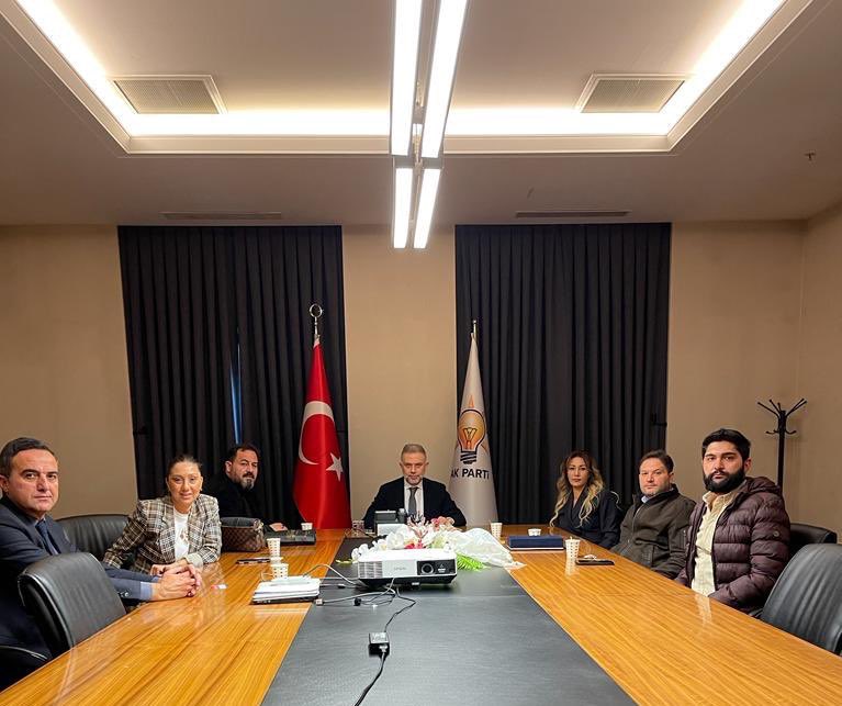 Lokman_Erturk's tweet photo. Kahramankazan Genç İş İnsanları Derneği  ( #KAZANGİAD ) yönetim kurulu başkanı  , İç Anadolu Genç İş İnsanları Federasyonu Başkan Yardımcısı Sn Nigar Kedici,
ARMASAD Kurucu ve Onursal Başkanı Sn Kürşat Zeynel Utlu’ya ve yönetim kurulu üyelerine teşekkür ediyorum https://t.co/SlXqPCX5zH